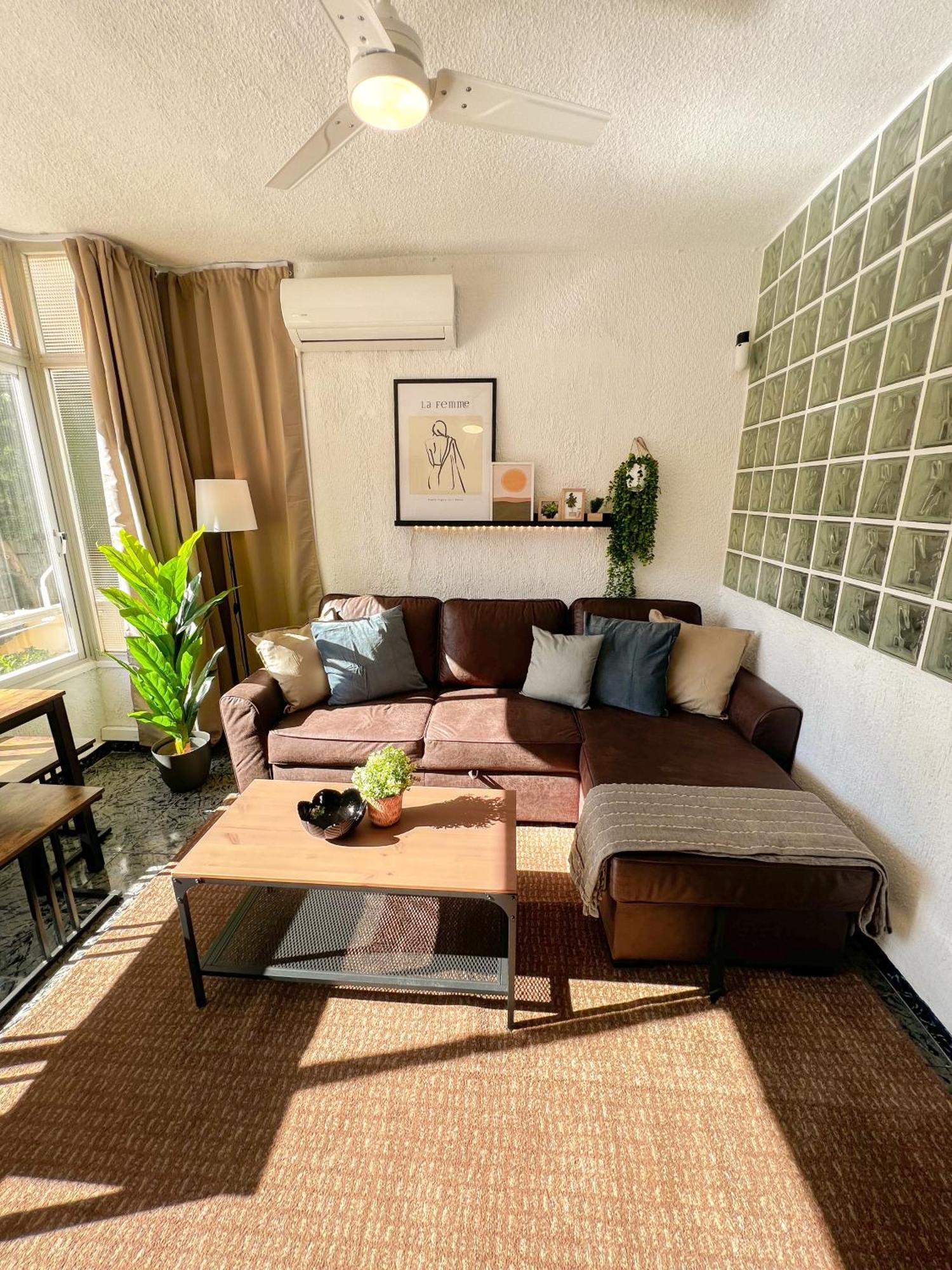 Cozy And Bright Flat With Pool Apartment Torremolinos Bagian luar foto