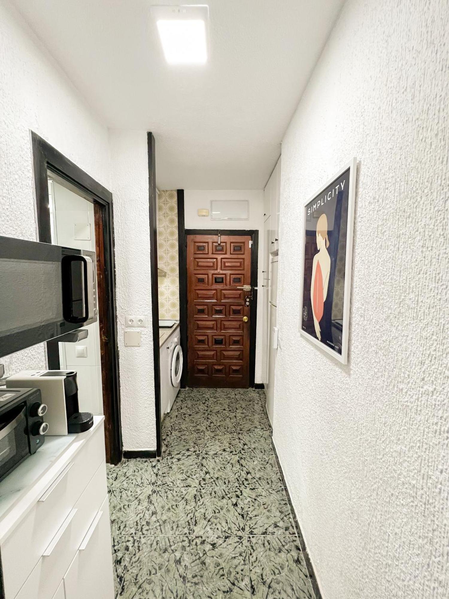Cozy And Bright Flat With Pool Apartment Torremolinos Bagian luar foto