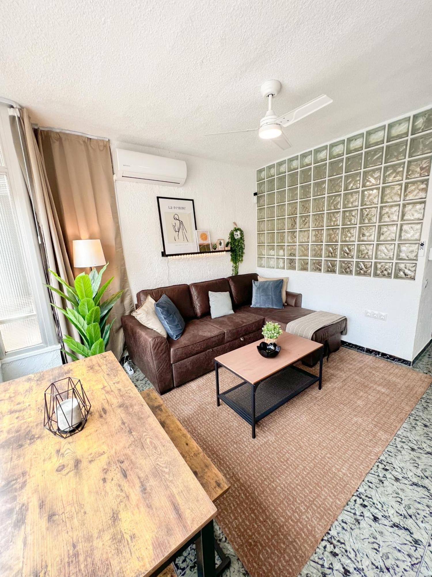 Cozy And Bright Flat With Pool Apartment Torremolinos Bagian luar foto