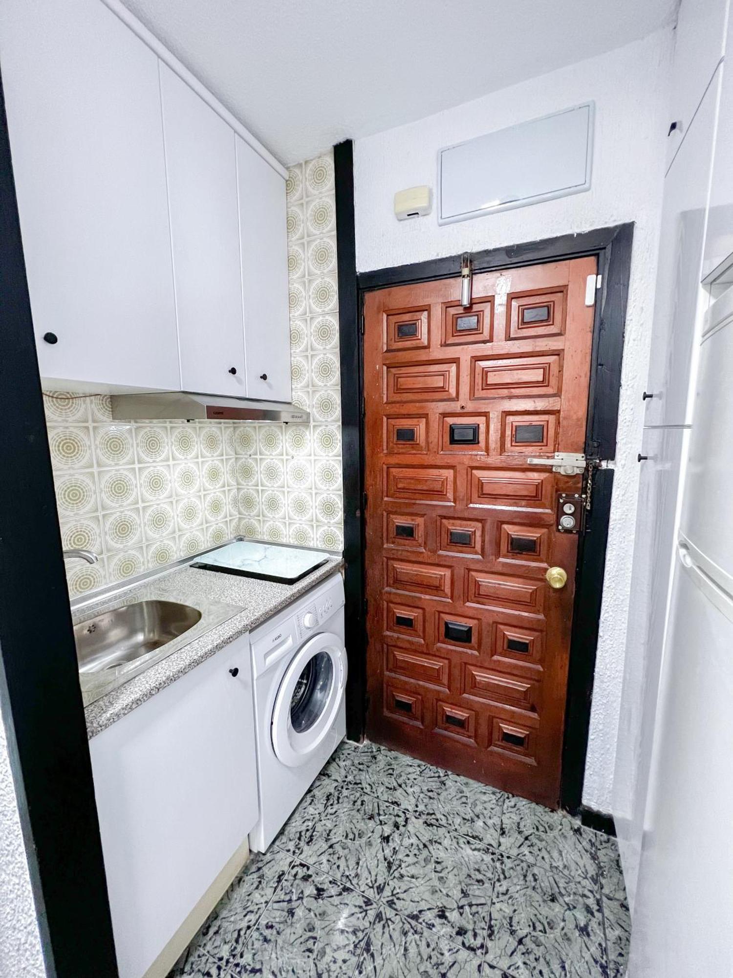 Cozy And Bright Flat With Pool Apartment Torremolinos Bagian luar foto