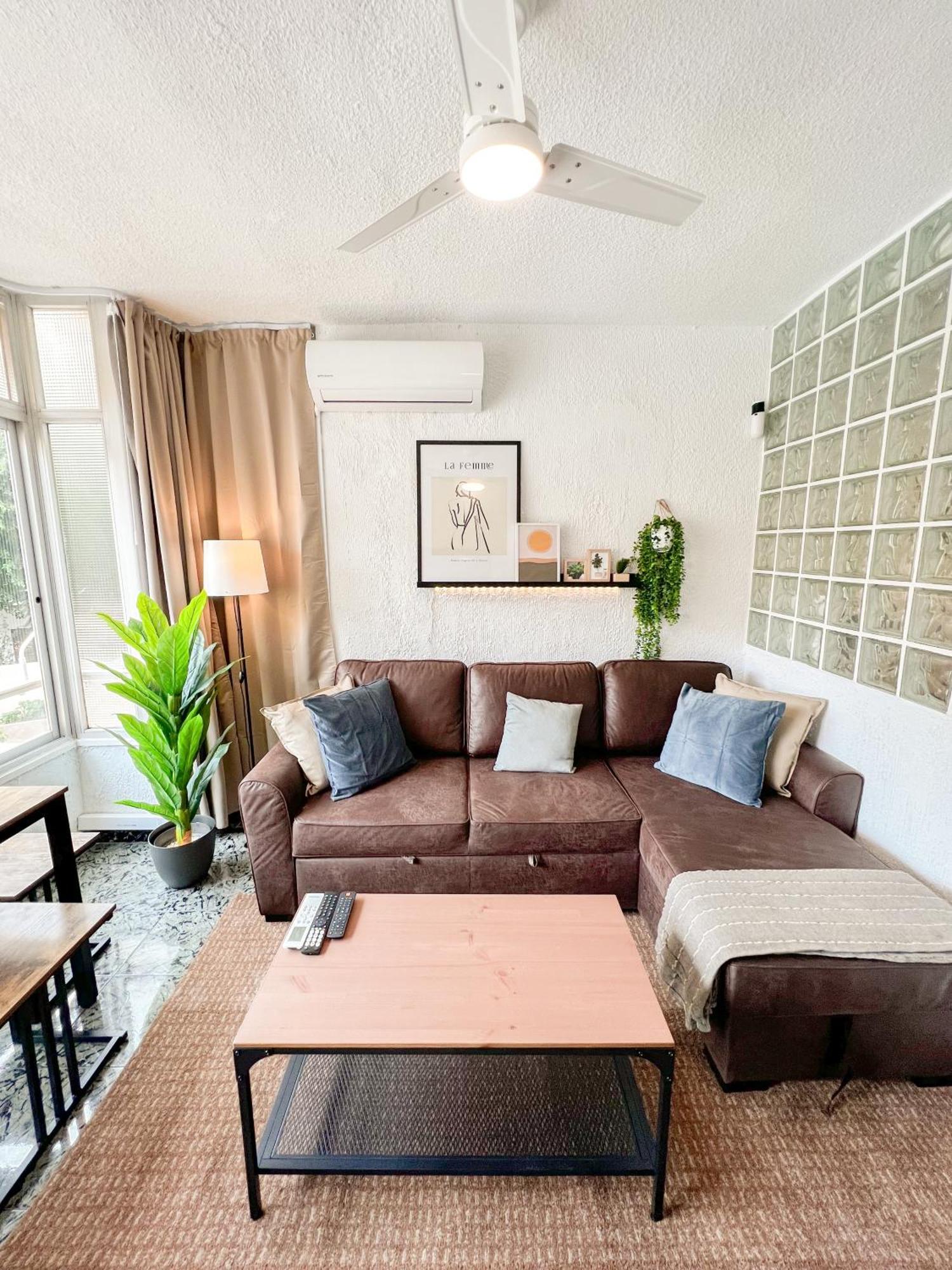 Cozy And Bright Flat With Pool Apartment Torremolinos Bagian luar foto